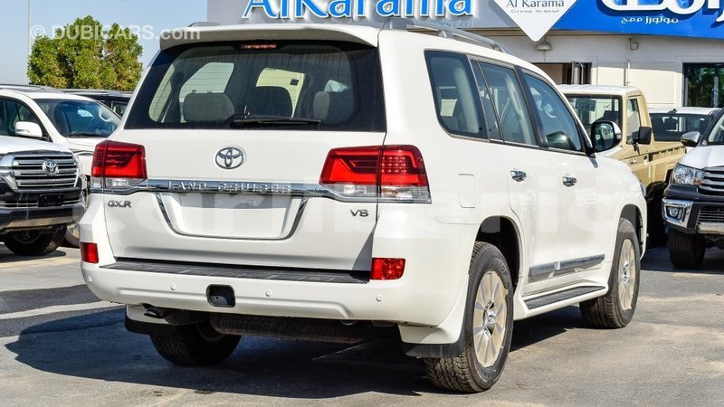 Big with watermark toyota land cruiser bomi county import dubai 2277