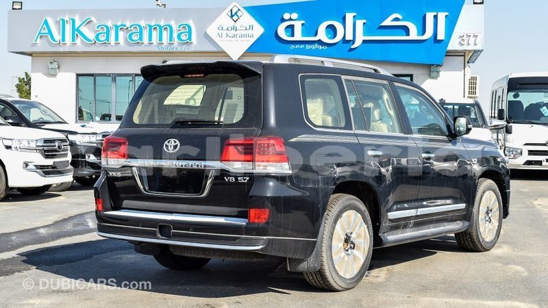 Big with watermark toyota land cruiser bomi county import dubai 2278