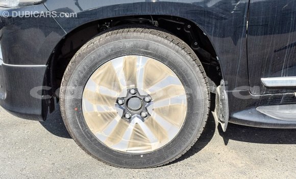 Acheter Import Voiture Toyota Land Cruiser Noir à Import - Dubai, Comté de Bomi Acheter Import Voiture Toyota Land Cruiser Noir à Import - Dubai, Comté de Bomi