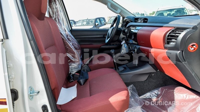 Big with watermark toyota hilux bomi county import dubai 2280