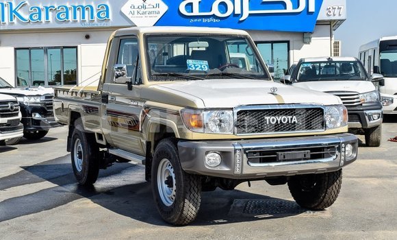 Acheter Import Voiture Toyota Land Cruiser Beige à Import - Dubai, Comté de Bomi Acheter Import Voiture Toyota Land Cruiser Beige à Import - Dubai, Comté de Bomi