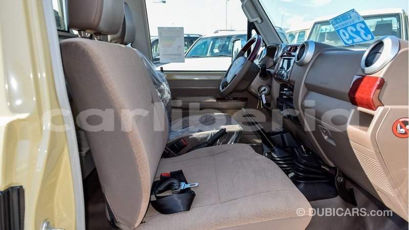 Big with watermark toyota land cruiser bomi county import dubai 2281