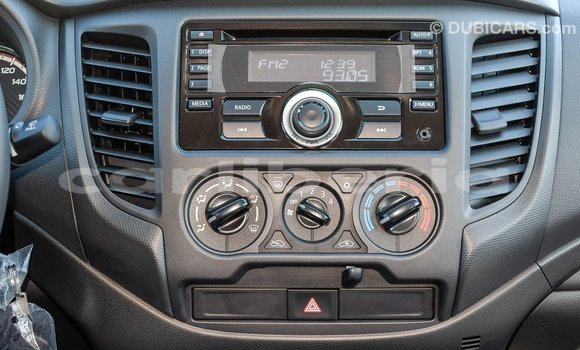 Acheter Import Voiture Mitsubishi L200 Blanc à Import - Dubai, Comté de Bomi Acheter Import Voiture Mitsubishi L200 Blanc à Import - Dubai, Comté de Bomi