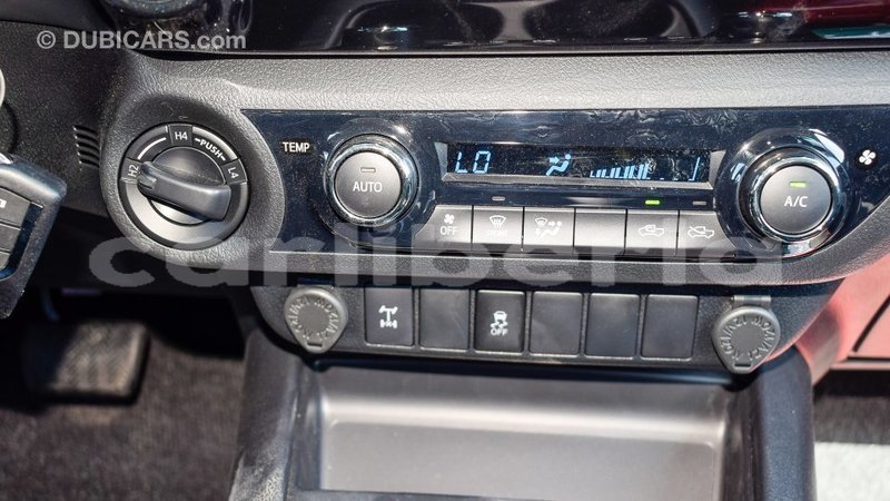 Big with watermark toyota hilux bomi county import dubai 2283