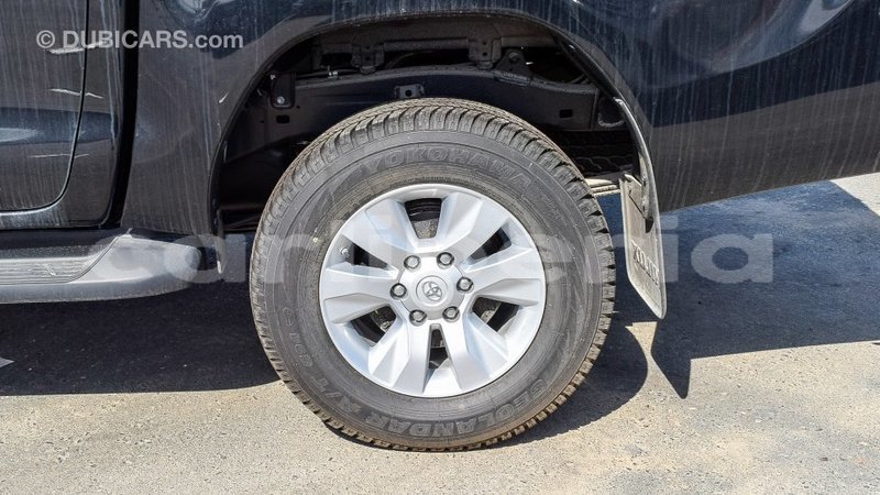 Big with watermark toyota hilux bomi county import dubai 2284