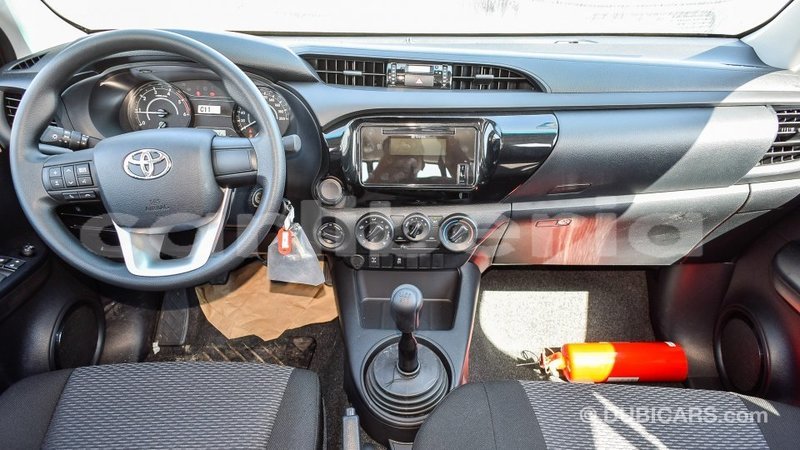 Big with watermark toyota hilux bomi county import dubai 2285