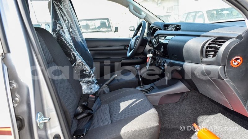 Big with watermark toyota hilux bomi county import dubai 2285