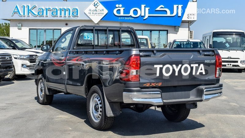Big with watermark toyota hilux bomi county import dubai 2287