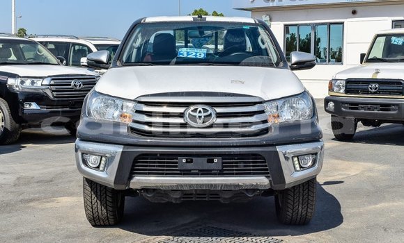 Acheter Import Voiture Toyota Hilux Autre à Import - Dubai, Comté de Bomi Acheter Import Voiture Toyota Hilux Autre à Import - Dubai, Comté de Bomi