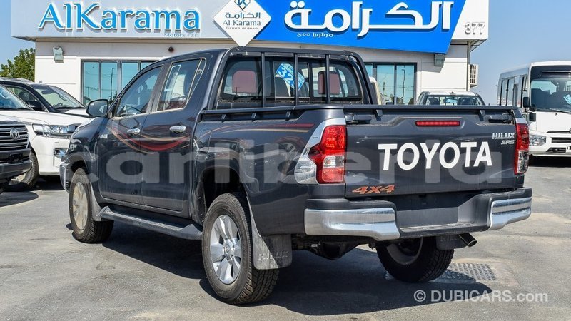 Big with watermark toyota hilux bomi county import dubai 2288