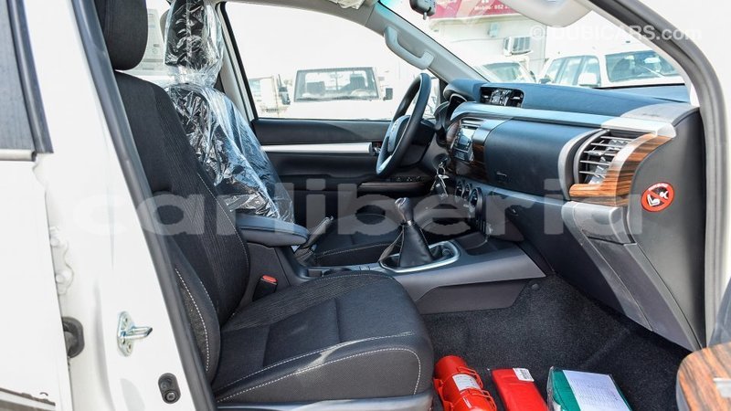 Big with watermark toyota hilux bomi county import dubai 2290