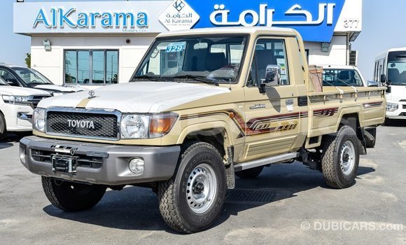 Acheter Import Voiture Toyota Land Cruiser Beige à Import - Dubai, Comté de Bomi Acheter Import Voiture Toyota Land Cruiser Beige à Import - Dubai, Comté de Bomi