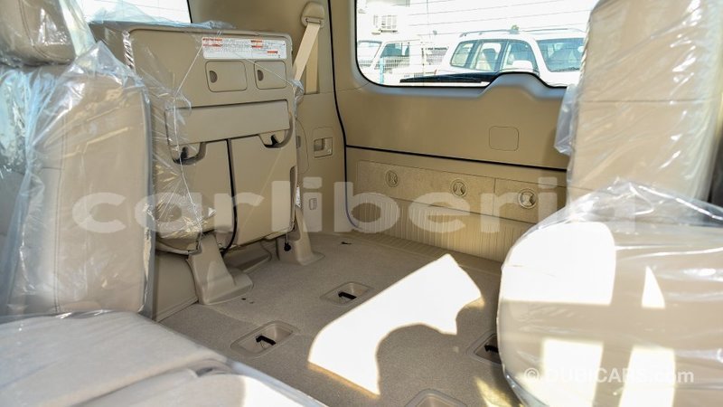 Big with watermark toyota land cruiser bomi county import dubai 2293
