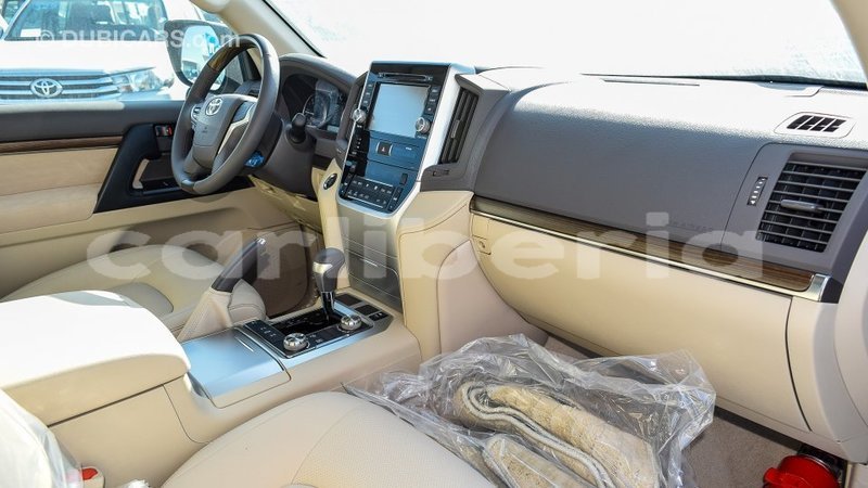 Big with watermark toyota land cruiser bomi county import dubai 2293