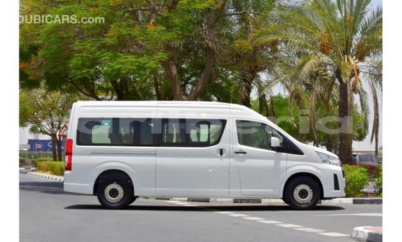 Buy Import Toyota Hiace White Car in Import - Dubai in Bomi County Buy Import Toyota Hiace White Car in Import - Dubai in Bomi County