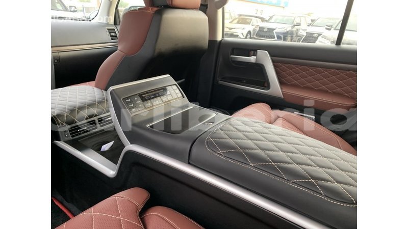 Big with watermark toyota land cruiser bomi county import dubai 2310