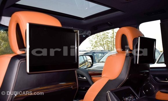 Acheter Import Voiture Lexus LX Noir à Import - Dubai, Comté de Bomi Acheter Import Voiture Lexus LX Noir à Import - Dubai, Comté de Bomi