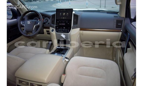 Buy Import Toyota Land Cruiser White Car in Import - Dubai in Bomi County Buy Import Toyota Land Cruiser White Car in Import - Dubai in Bomi County