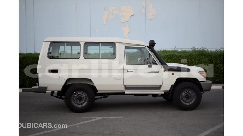 Big with watermark toyota land cruiser bomi county import dubai 2331