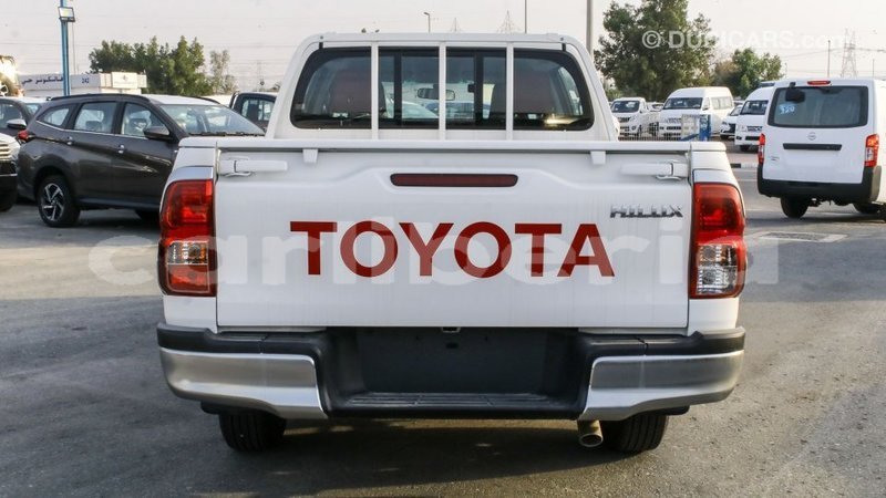 Big with watermark toyota hilux bomi county import dubai 2335