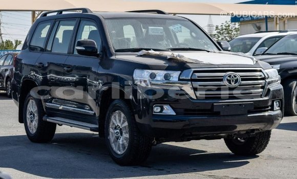 Acheter Import Voiture Toyota Land Cruiser Noir à Import - Dubai, Comté de Bomi Acheter Import Voiture Toyota Land Cruiser Noir à Import - Dubai, Comté de Bomi