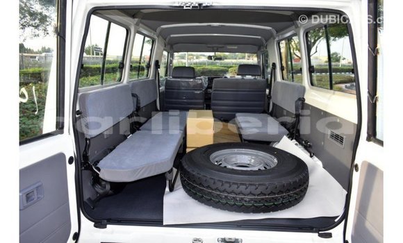 Buy Import Toyota Land Cruiser White Car in Import - Dubai in Bomi County Buy Import Toyota Land Cruiser White Car in Import - Dubai in Bomi County