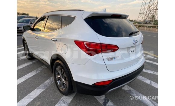 Buy Import Hyundai Santa Fe White Car in Import - Dubai in Bomi County Buy Import Hyundai Santa Fe White Car in Import - Dubai in Bomi County