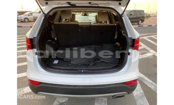 Buy Import Hyundai Santa Fe White Car in Import - Dubai in Bomi County Buy Import Hyundai Santa Fe White Car in Import - Dubai in Bomi County