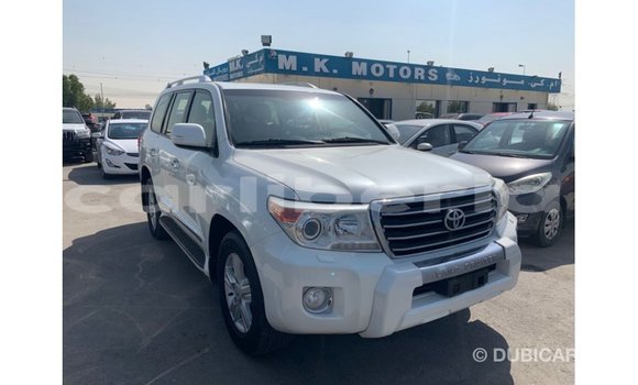 Buy Import Toyota Land Cruiser White Car in Import - Dubai in Bomi County Buy Import Toyota Land Cruiser White Car in Import - Dubai in Bomi County