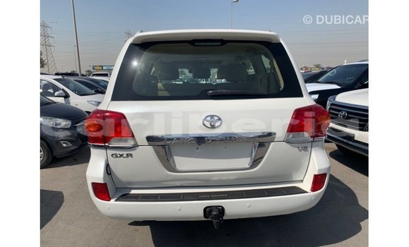 Buy Import Toyota Land Cruiser White Car in Import - Dubai in Bomi County Buy Import Toyota Land Cruiser White Car in Import - Dubai in Bomi County