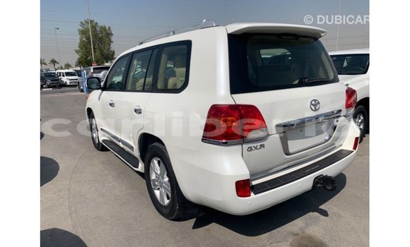 Buy Import Toyota Land Cruiser White Car in Import - Dubai in Bomi County Buy Import Toyota Land Cruiser White Car in Import - Dubai in Bomi County