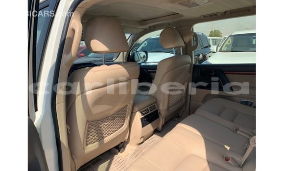 Buy Import Toyota Land Cruiser White Car in Import - Dubai in Bomi County Buy Import Toyota Land Cruiser White Car in Import - Dubai in Bomi County