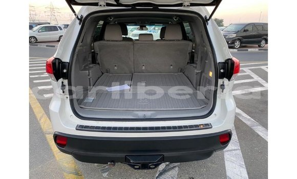 Buy Import Toyota Highlander White Car in Import - Dubai in Bomi County Buy Import Toyota Highlander White Car in Import - Dubai in Bomi County