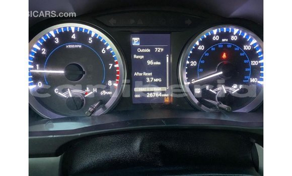 Buy Import Toyota Highlander White Car in Import - Dubai in Bomi County Buy Import Toyota Highlander White Car in Import - Dubai in Bomi County