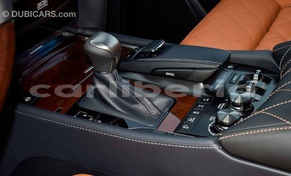 Acheter Import Voiture Lexus LX Noir à Import - Dubai, Comté de Bomi Acheter Import Voiture Lexus LX Noir à Import - Dubai, Comté de Bomi