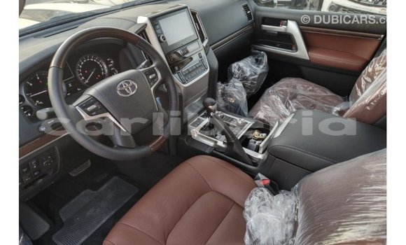 Buy Import Toyota Land Cruiser White Car in Import - Dubai in Bomi County Buy Import Toyota Land Cruiser White Car in Import - Dubai in Bomi County