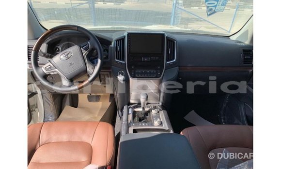 Buy Import Toyota Land Cruiser White Car in Import - Dubai in Bomi County Buy Import Toyota Land Cruiser White Car in Import - Dubai in Bomi County