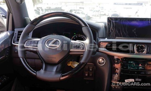 Acheter Import Voiture Lexus LX Blanc à Import - Dubai, Comté de Bomi Acheter Import Voiture Lexus LX Blanc à Import - Dubai, Comté de Bomi