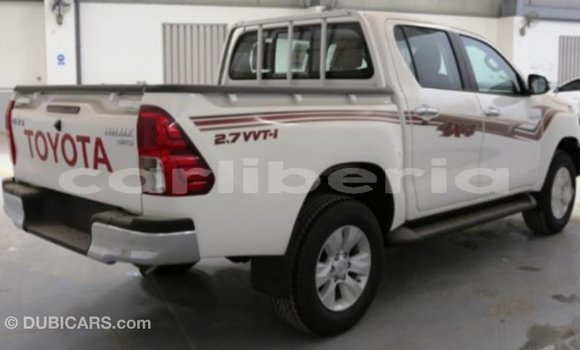 Acheter Import Voiture Toyota Hilux Blanc à Import - Dubai, Comté de Bomi Acheter Import Voiture Toyota Hilux Blanc à Import - Dubai, Comté de Bomi