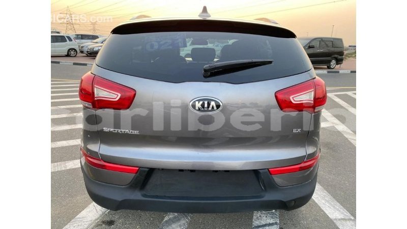 Big with watermark kia sportage bomi county import dubai 2381