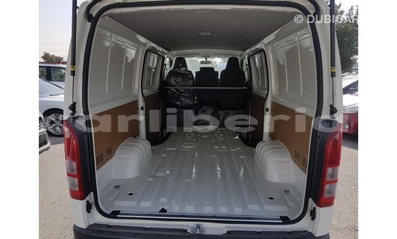Buy Import Toyota DA White Truck in Import - Dubai in Bomi County Buy Import Toyota DA White Truck in Import - Dubai in Bomi County