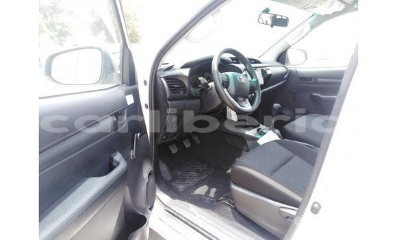 Buy Import Toyota Hilux White Car in Import - Dubai in Bomi County Buy Import Toyota Hilux White Car in Import - Dubai in Bomi County