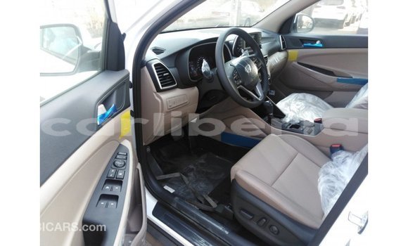 Buy Import Hyundai Tucson White Car in Import - Dubai in Bomi County Buy Import Hyundai Tucson White Car in Import - Dubai in Bomi County