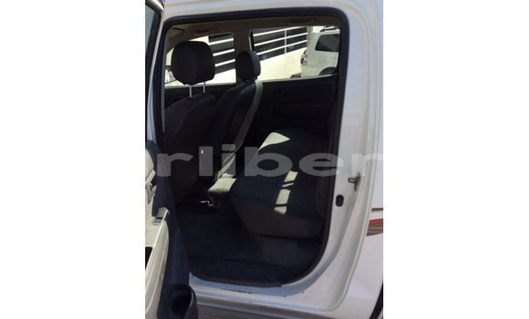 Buy Import Toyota Hilux White Car in Import - Dubai in Bomi County Buy Import Toyota Hilux White Car in Import - Dubai in Bomi County