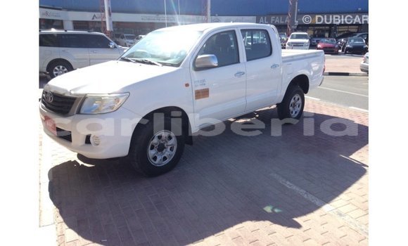Buy Import Toyota Hilux White Car in Import - Dubai in Bomi County Buy Import Toyota Hilux White Car in Import - Dubai in Bomi County