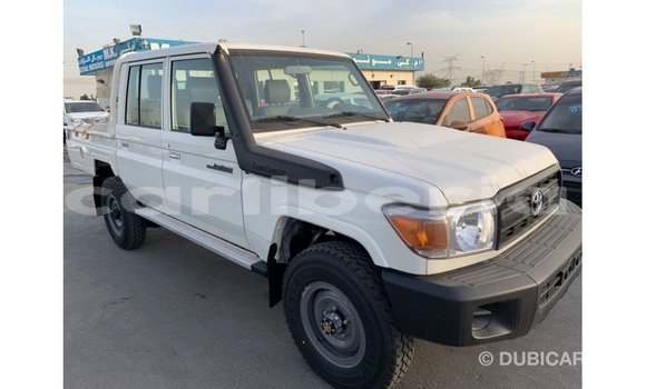 Buy Import Toyota Land Cruiser White Car in Import - Dubai in Bomi County Buy Import Toyota Land Cruiser White Car in Import - Dubai in Bomi County