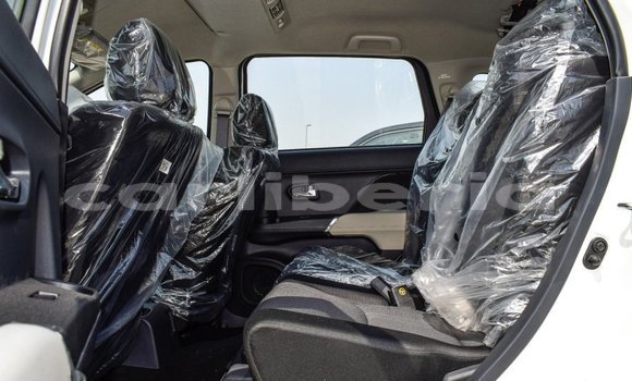 Acheter Import Voiture Toyota Rush Blanc à Import - Dubai, Comté de Bomi Acheter Import Voiture Toyota Rush Blanc à Import - Dubai, Comté de Bomi