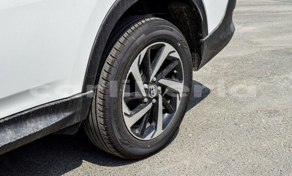 Acheter Import Voiture Toyota Rush Blanc à Import - Dubai, Comté de Bomi Acheter Import Voiture Toyota Rush Blanc à Import - Dubai, Comté de Bomi