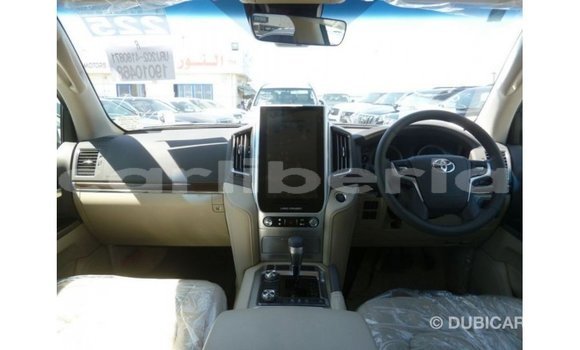 Buy Import Toyota Land Cruiser White Car in Import - Dubai in Bomi County Buy Import Toyota Land Cruiser White Car in Import - Dubai in Bomi County