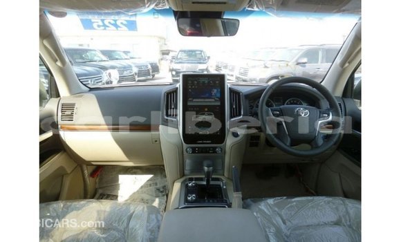 Buy Import Toyota Land Cruiser White Car in Import - Dubai in Bomi County Buy Import Toyota Land Cruiser White Car in Import - Dubai in Bomi County